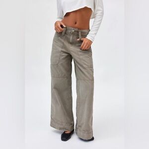 BDG Montana Canvas Pants in Green